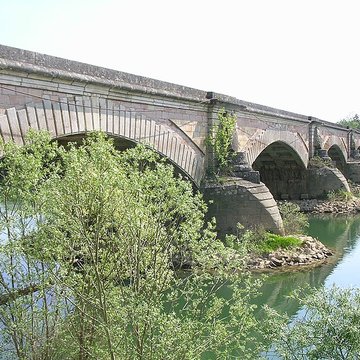 Pont sur le Doubs à Navilly