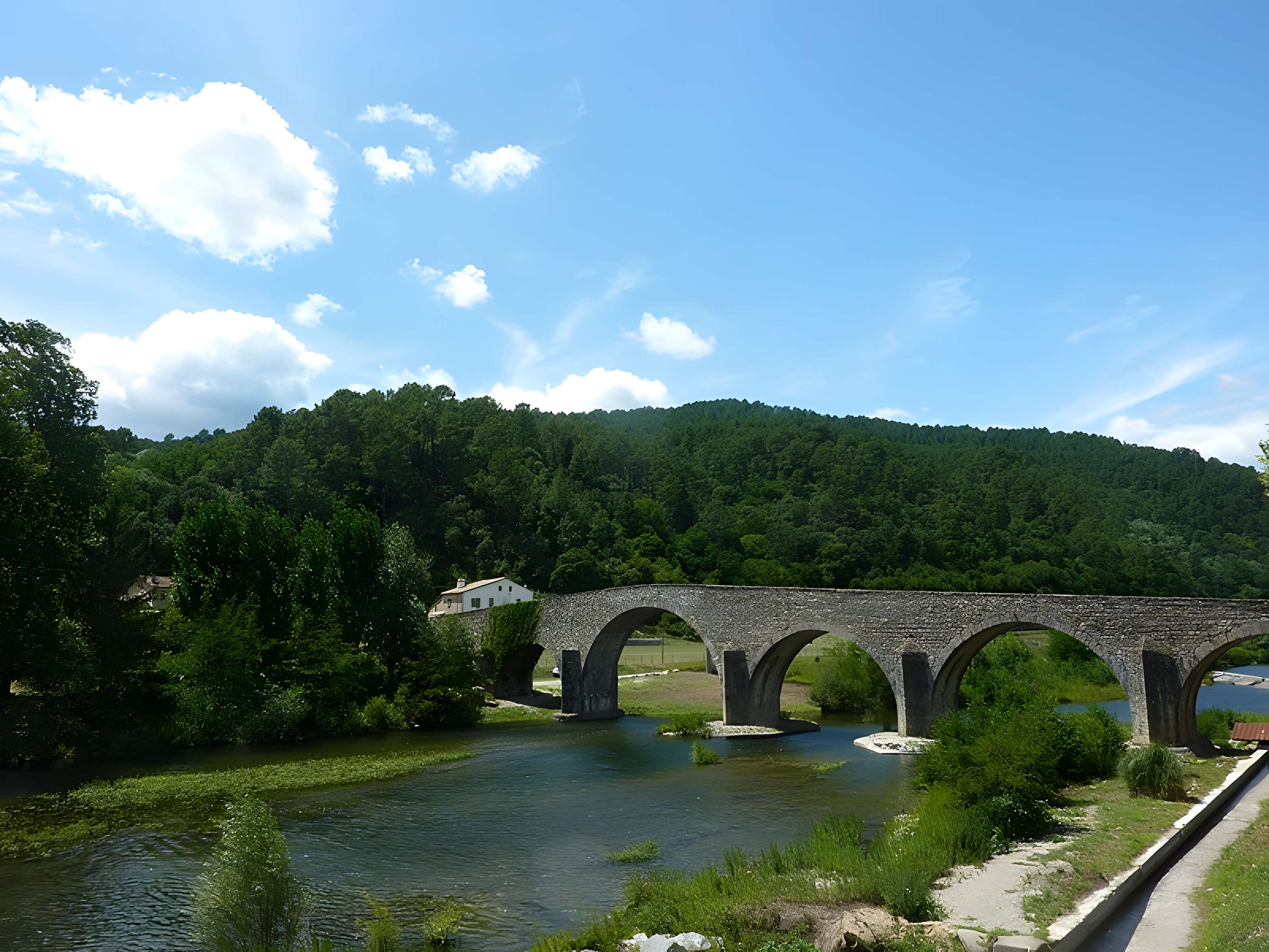 Pont sur le Gardon à Saint-Jean-du-Gard