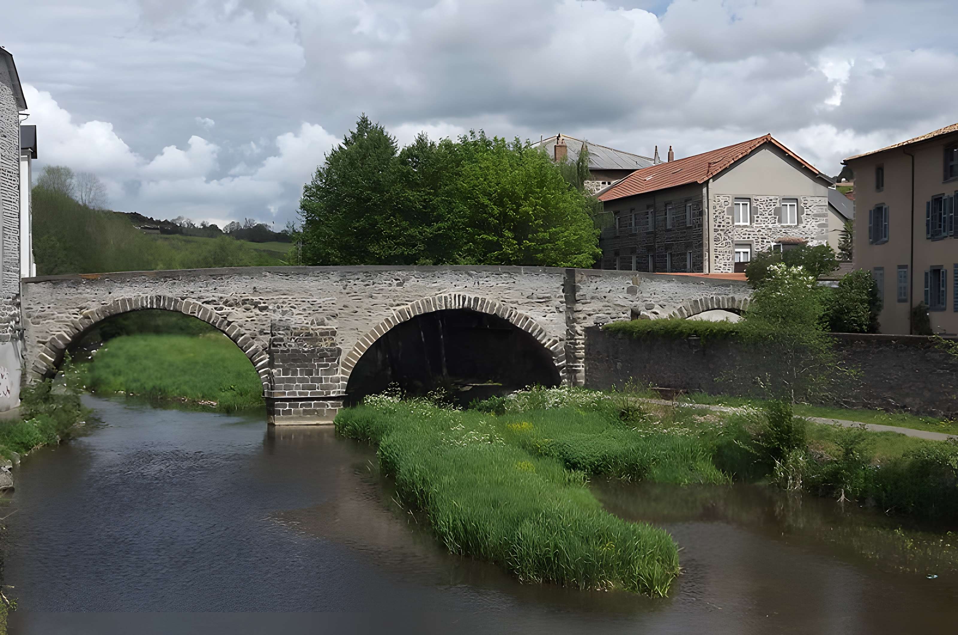 Pont Vieux de Saint-Flour