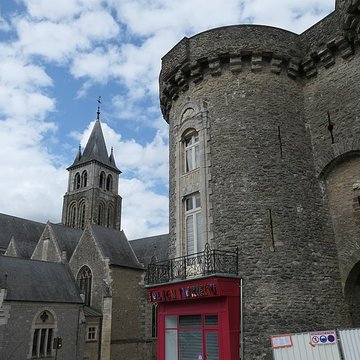 Porte Beucheresse de Laval