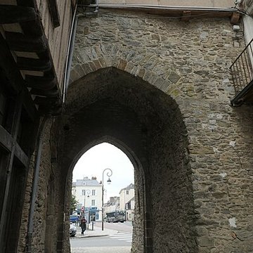 Porte Beucheresse de Laval