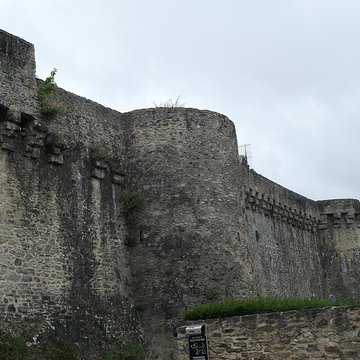 Porte Beucheresse de Laval
