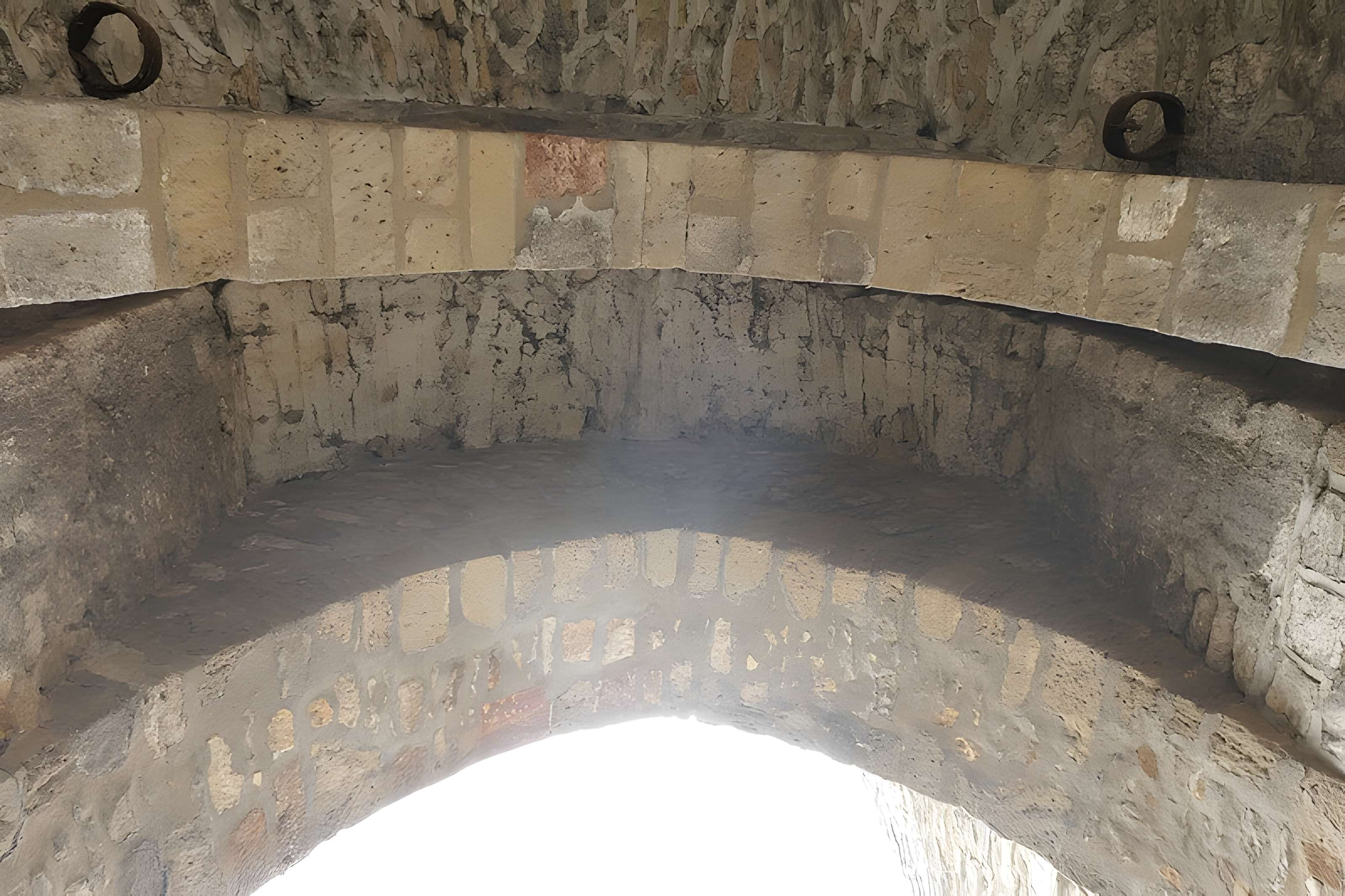 Porte Beucheresse de Laval