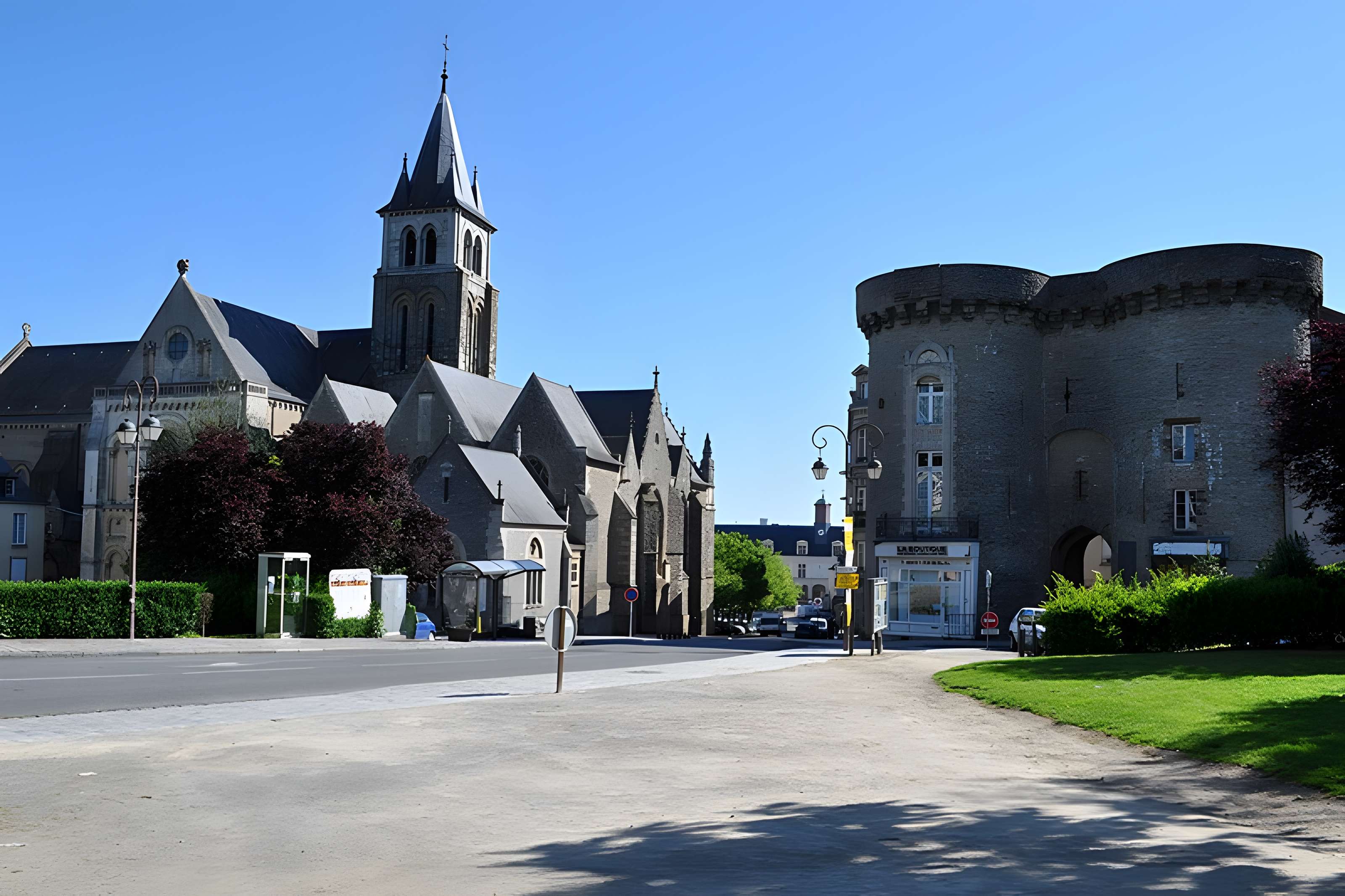 Porte Beucheresse de Laval