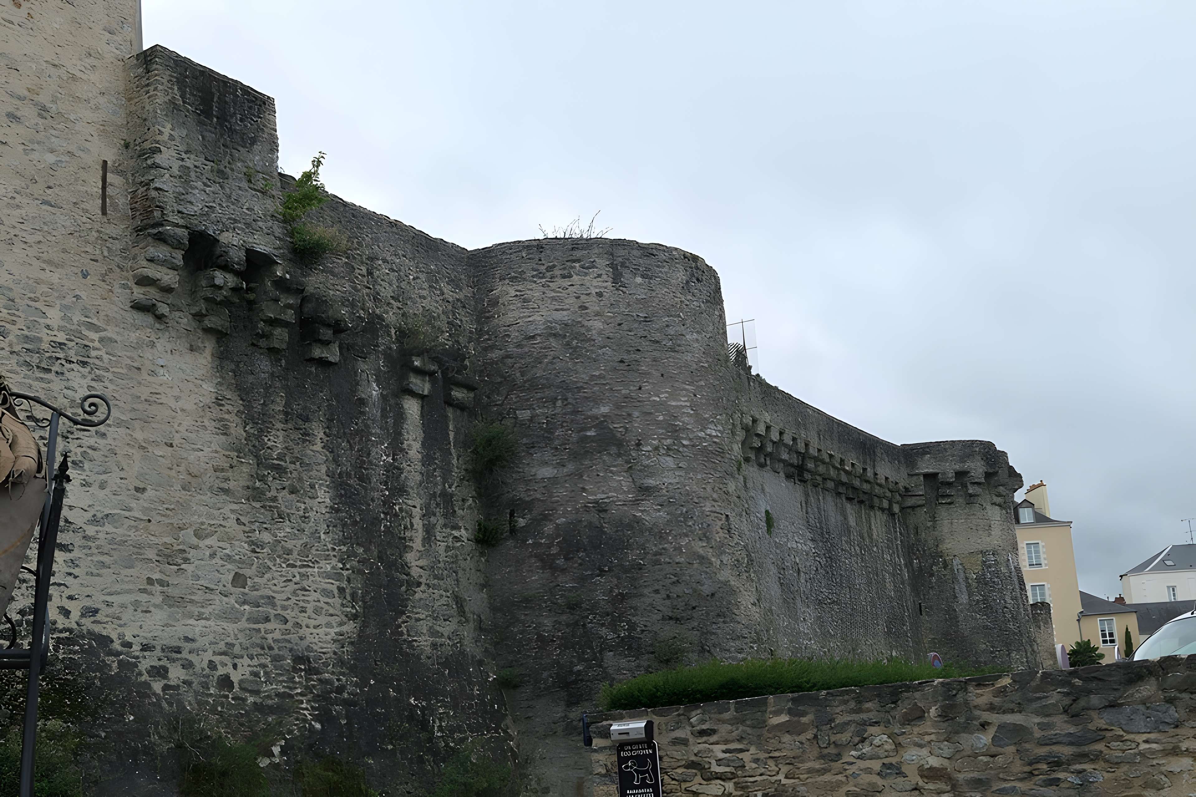 Porte Beucheresse de Laval