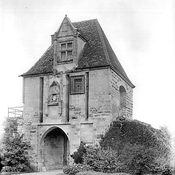 Porte Comté dAuxonne