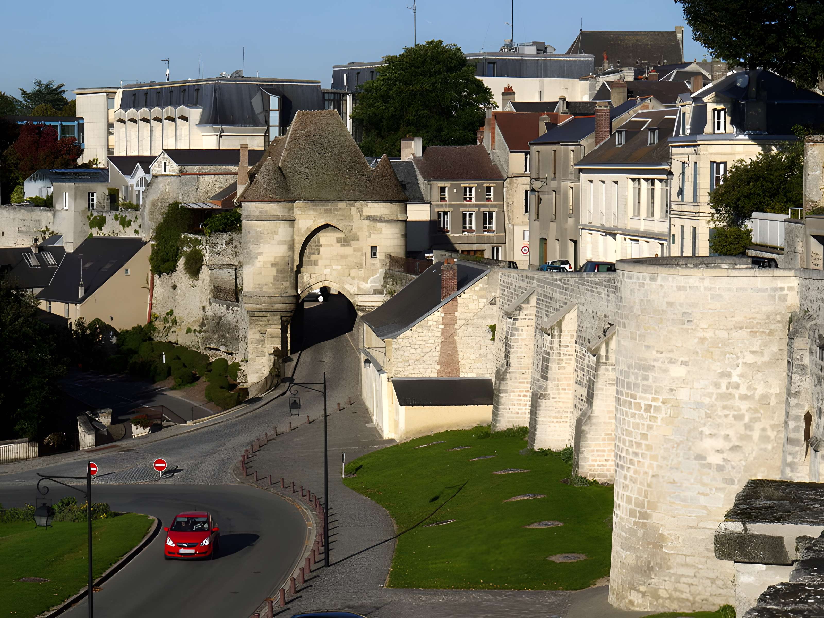 Porte d'Ardon à Laon