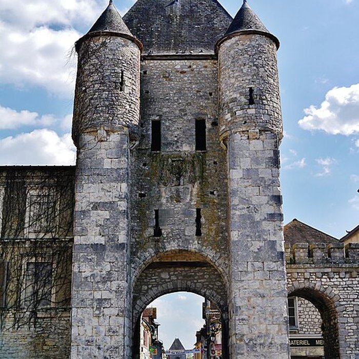 Photo de Porte de Bourgogne à Moret-sur-Loing