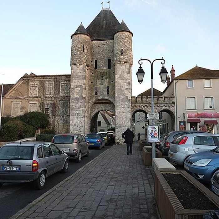 Photo de Porte de Bourgogne à Moret-sur-Loing