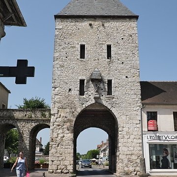 Porte de Bourgogne à Moret-sur-Loing