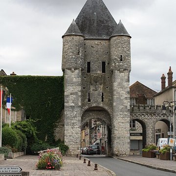 Porte de Bourgogne à Moret-sur-Loing