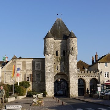 Porte de Bourgogne à Moret-sur-Loing