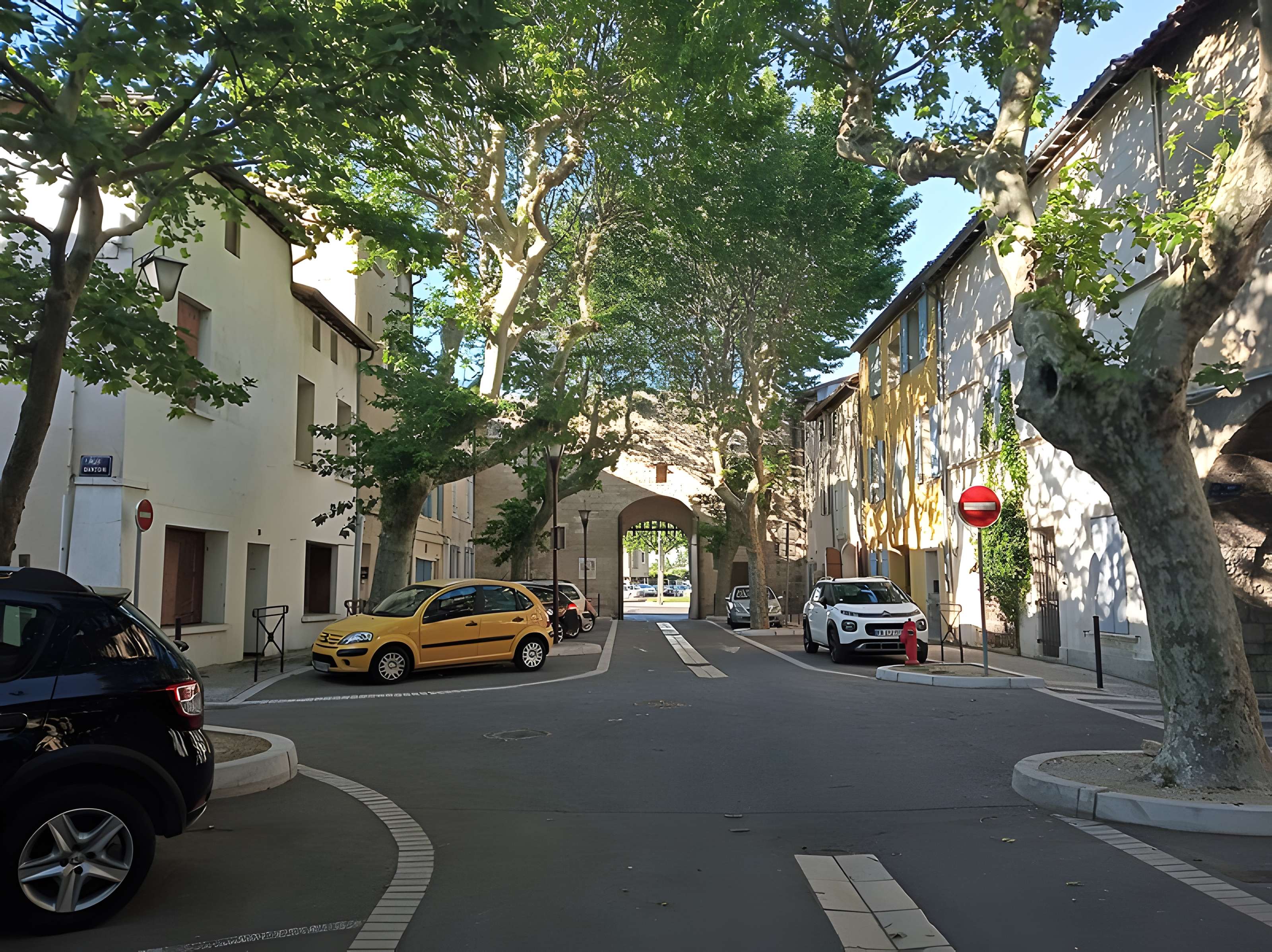 Porte de la Condamine de Tarascon