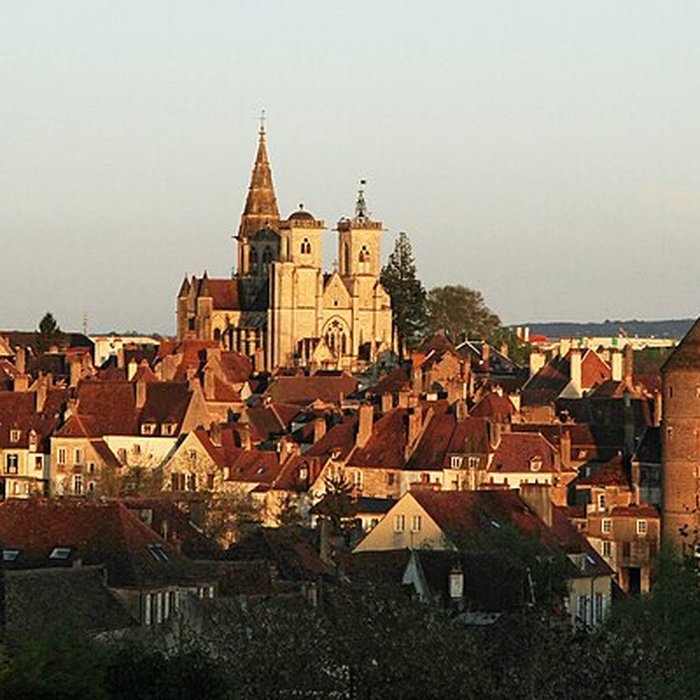Photo de Collégiale Notre-Dame de Semur-en-Auxois