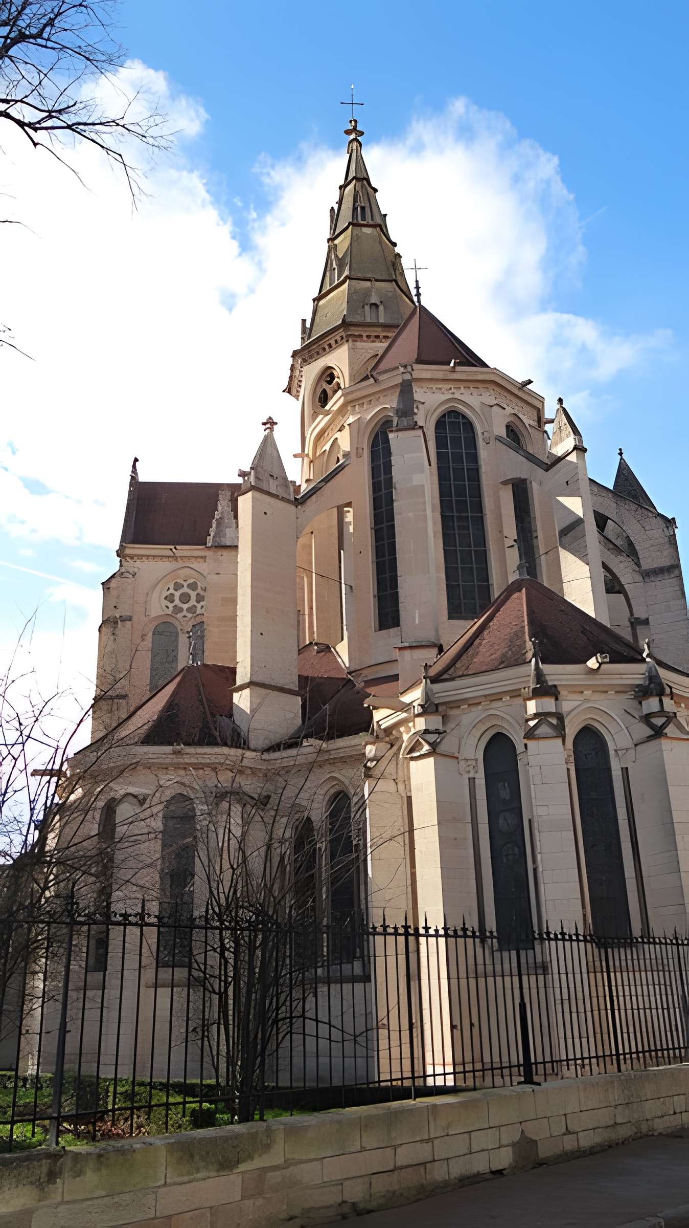Collégiale Notre-Dame de Semur-en-Auxois