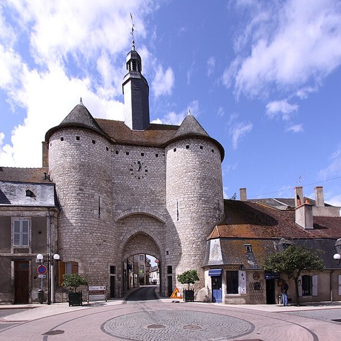 Photo de Porte de lHorloge de Mehun-sur-Yèvre