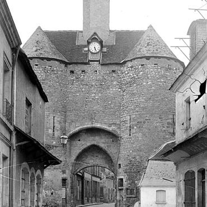 Photo de Porte de lHorloge de Mehun-sur-Yèvre