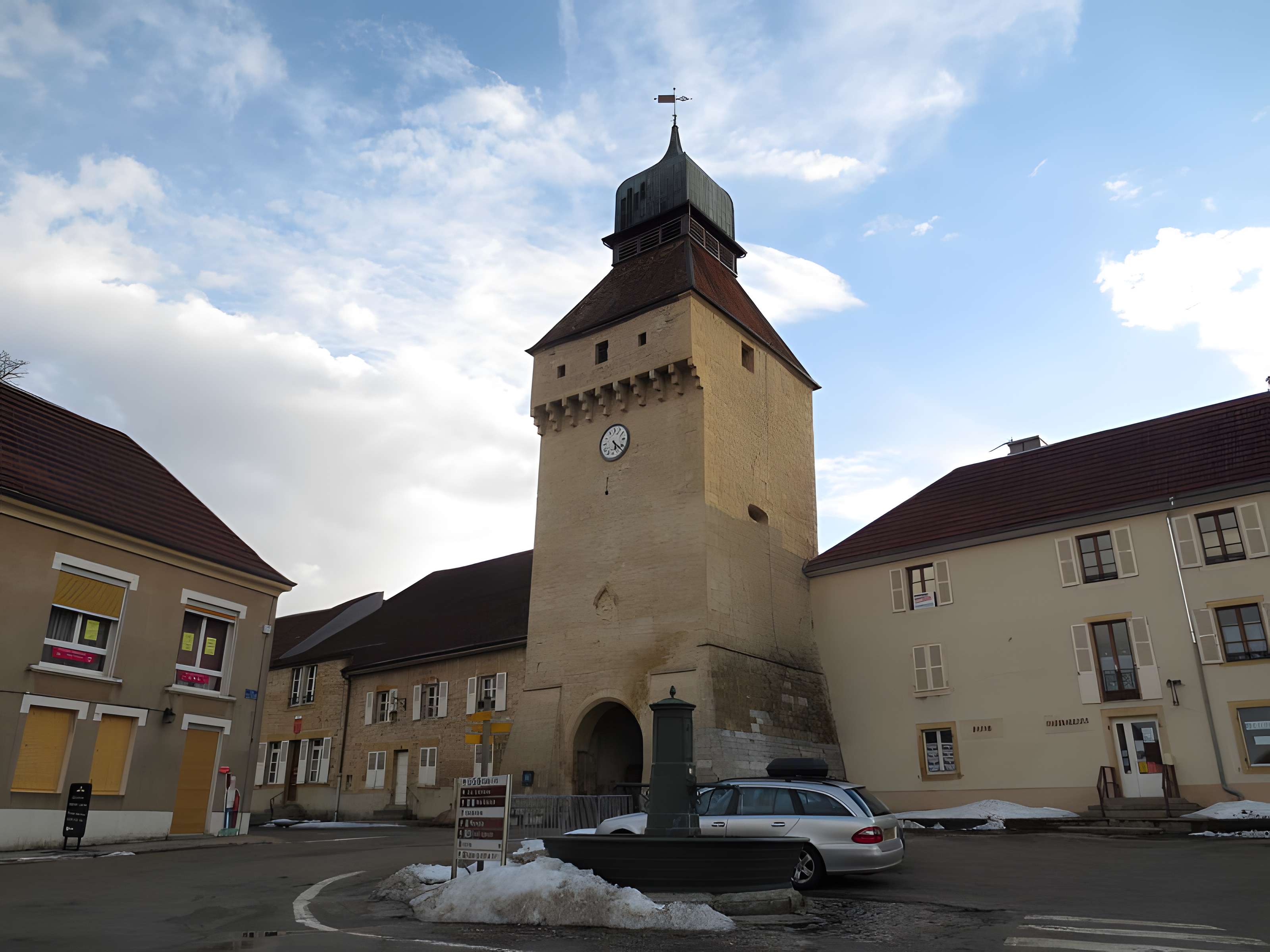 Porte de l'Horloge de Nozeroy