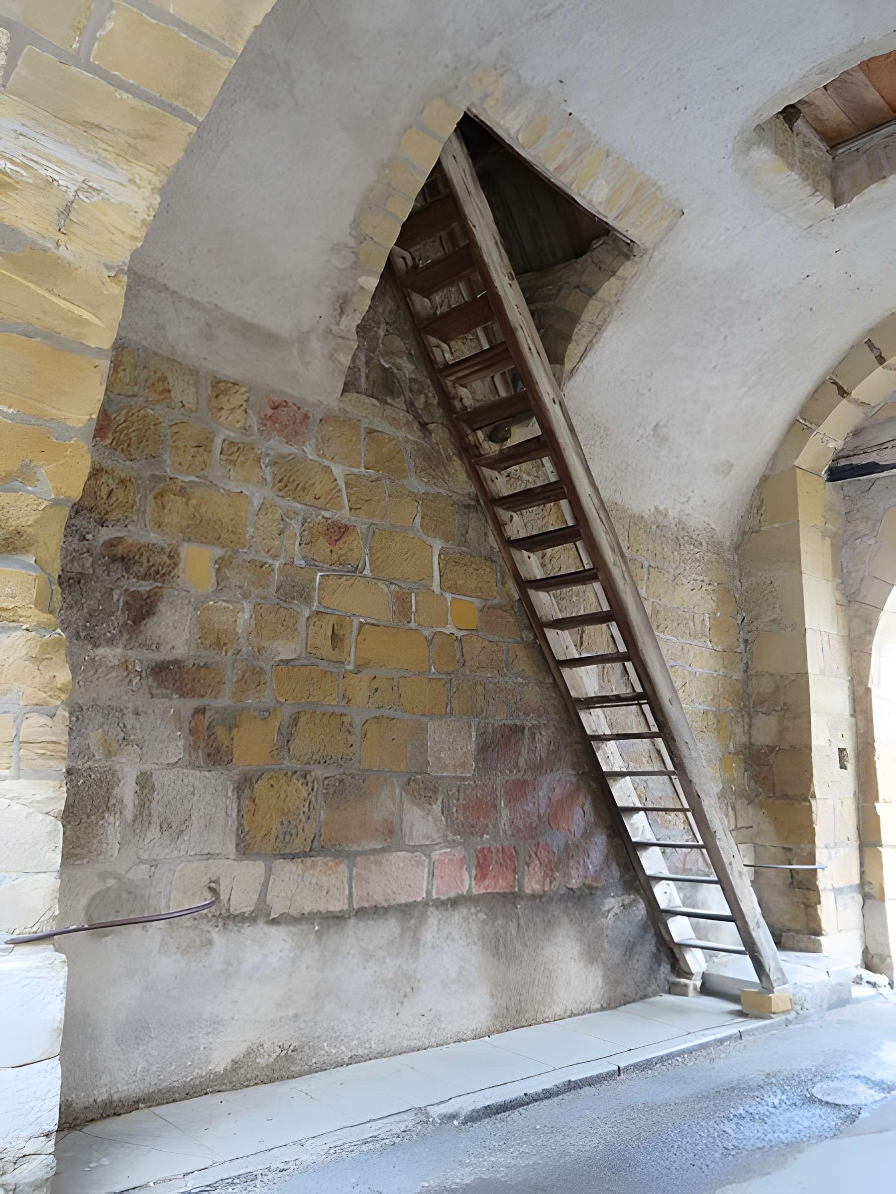 Porte de l'Horloge de Nozeroy