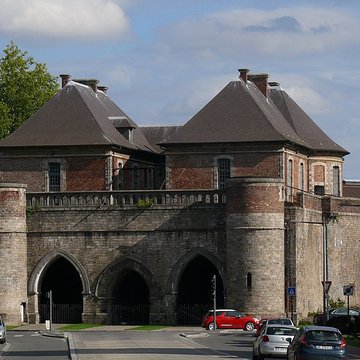 Porte de Valenciennes à Douai