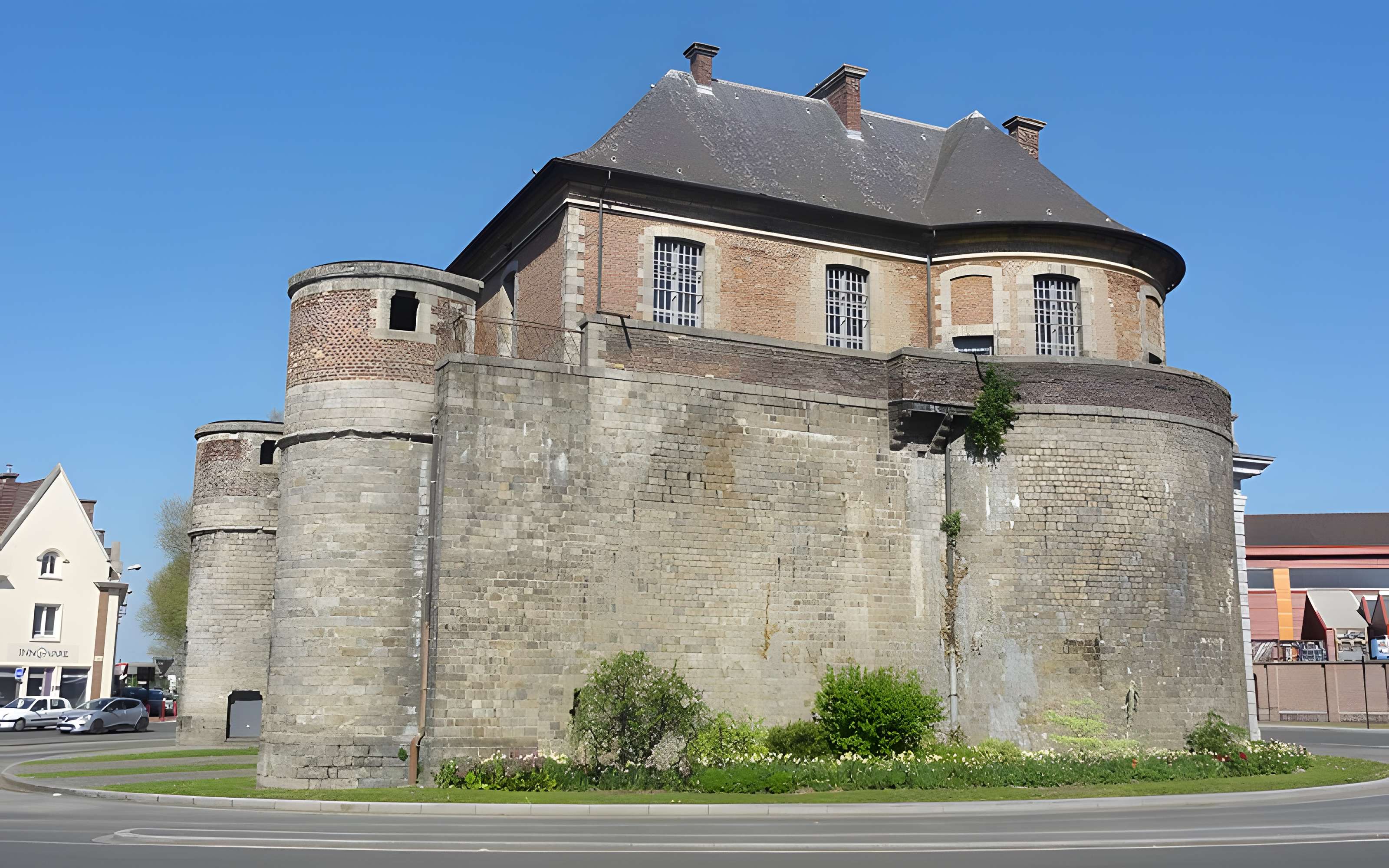 Porte de Valenciennes à Douai