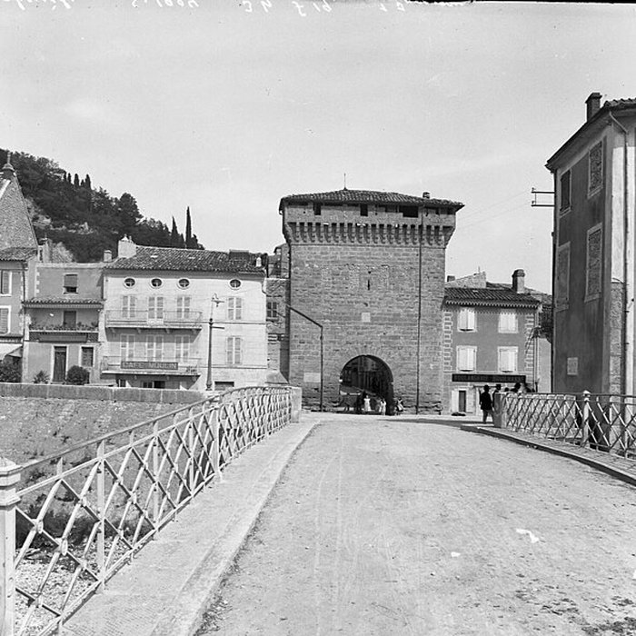 Photo de Porte de ville de Chabeuil