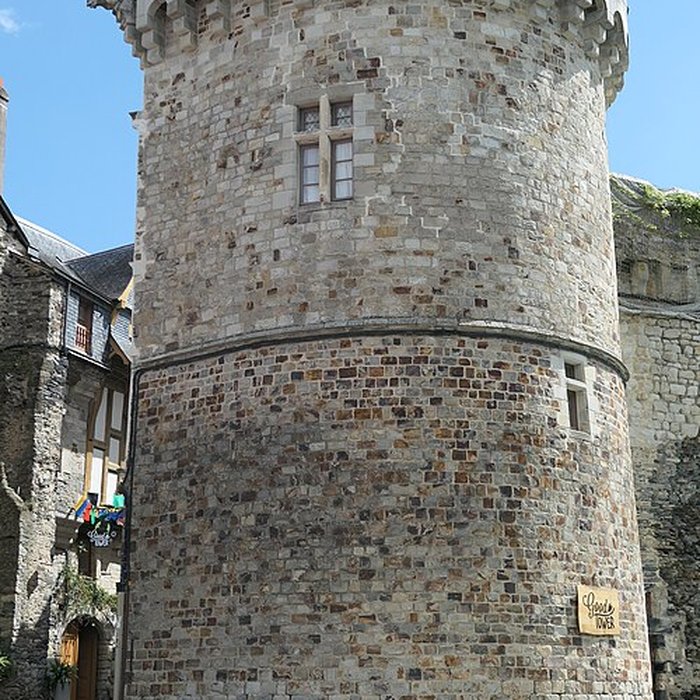 Photo de Porte dEmbas de Vitré