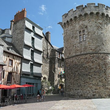 Porte dEmbas de Vitré