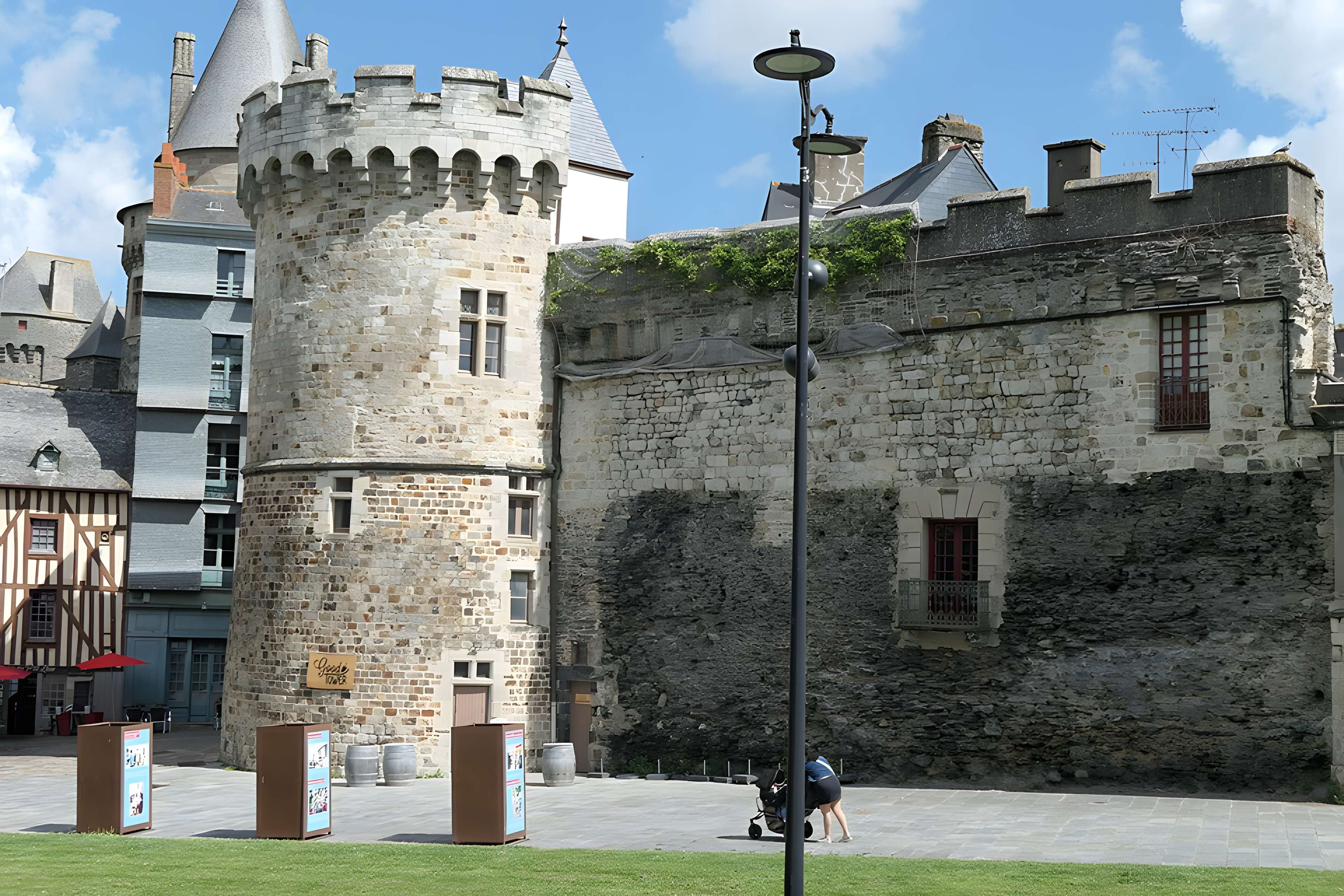 Porte d'Embas de Vitré