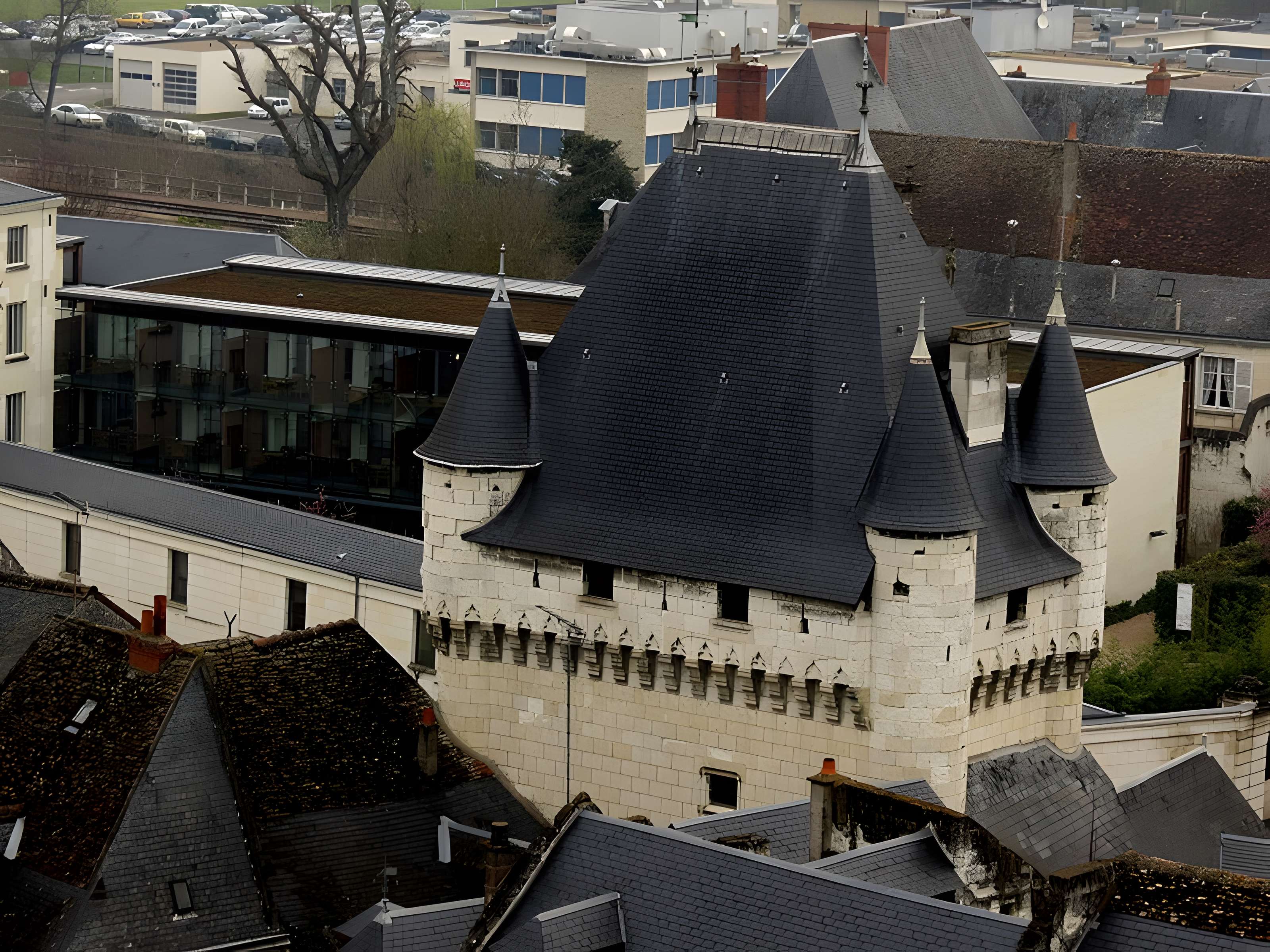 Porte des Cordeliers de Loches