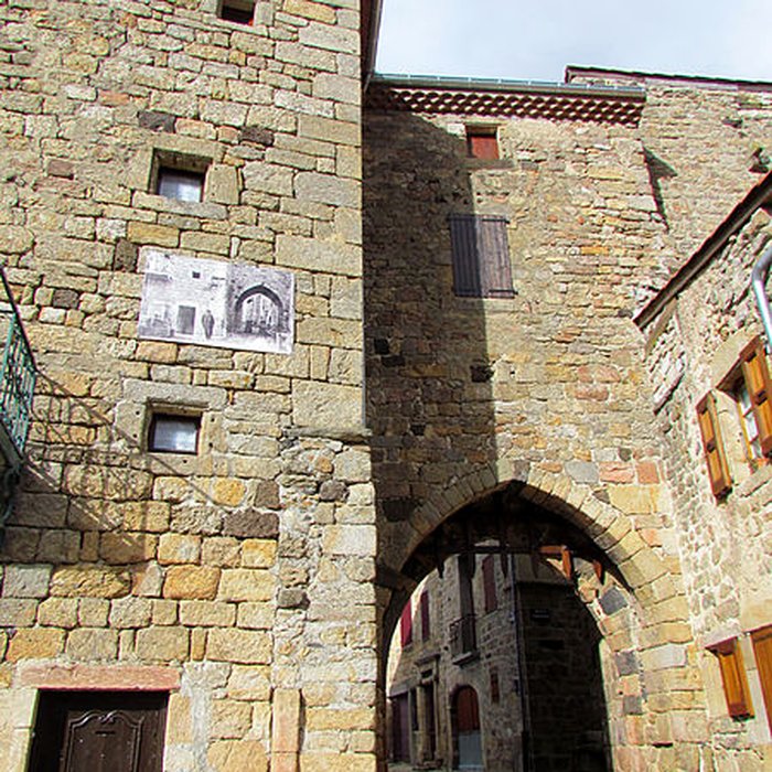 Photo de Porte du Besset de Pradelles