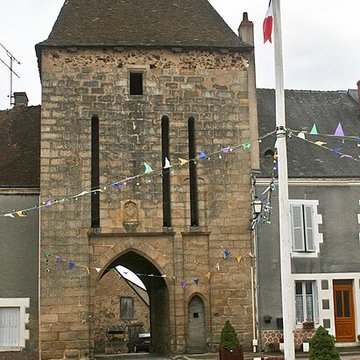 Porte du Marché de Sainte-Sévère-sur-Indre