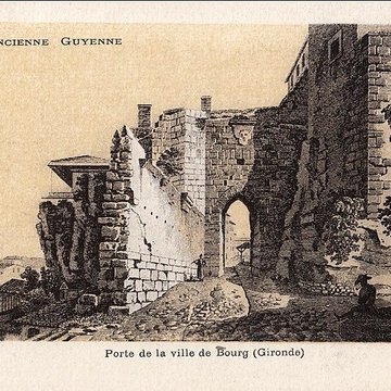 Porte du Port de Bourg