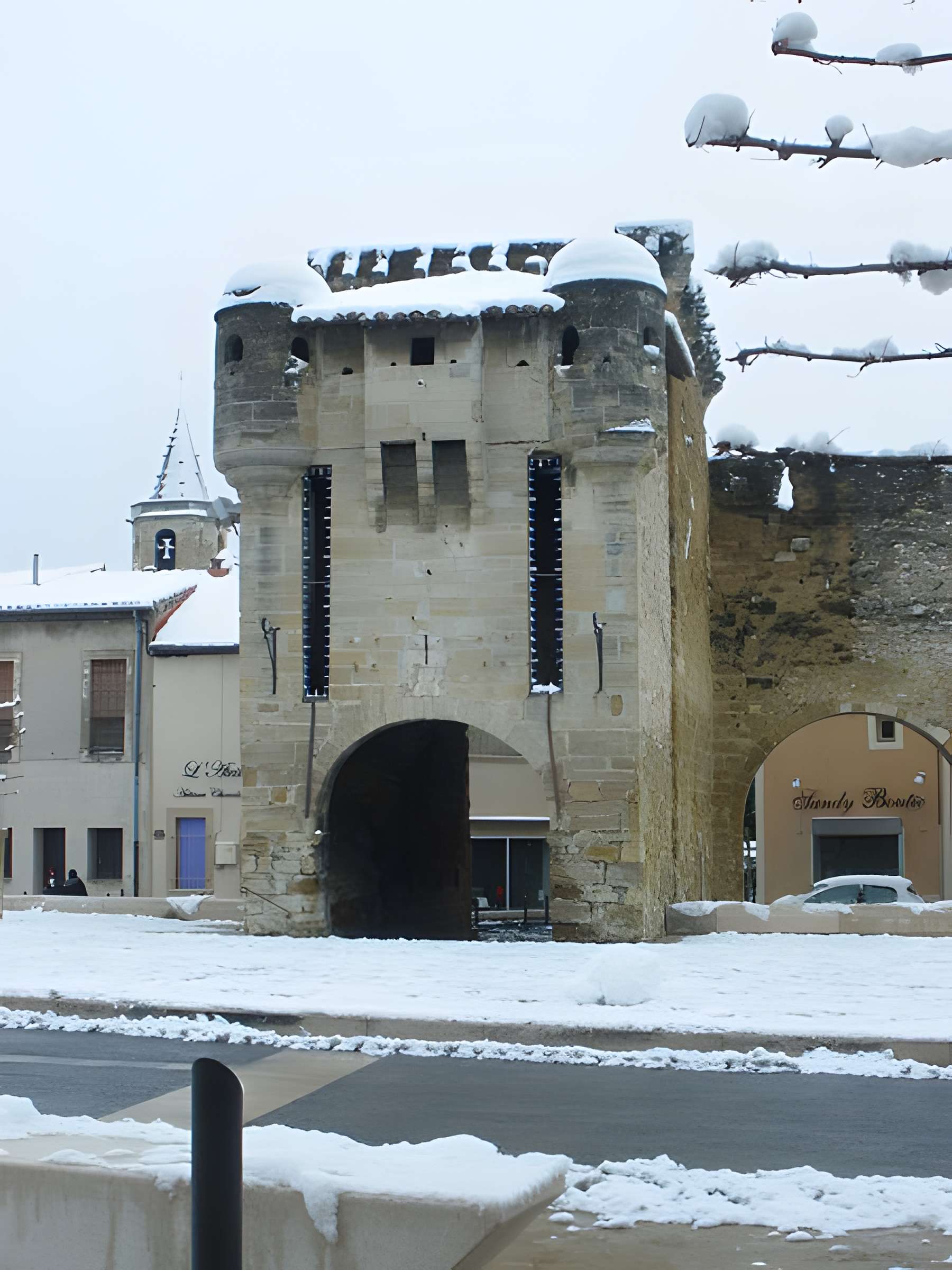 Porte Neuve de Monteux