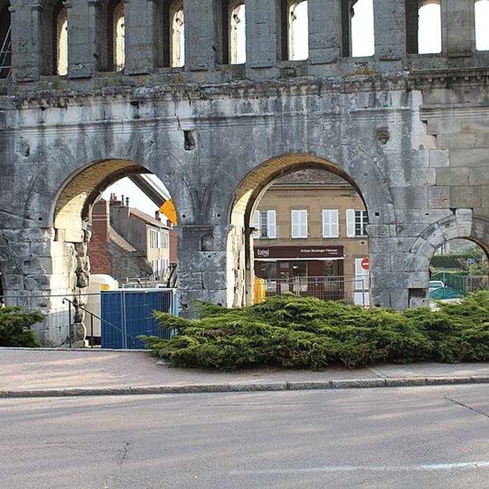 Photo de Porte Saint-André dAutun
