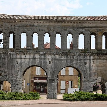 Porte Saint-André dAutun