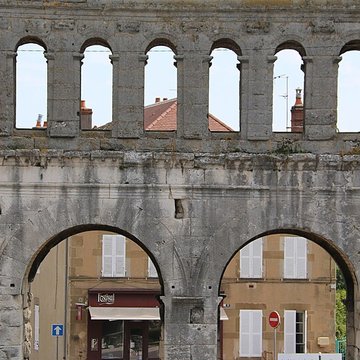 Porte Saint-André dAutun