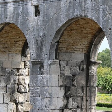 Porte Saint-André dAutun