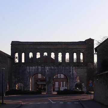 Porte Saint-André dAutun