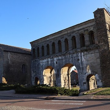 Porte Saint-André dAutun