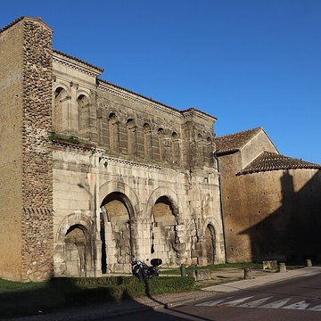 Porte Saint-André dAutun