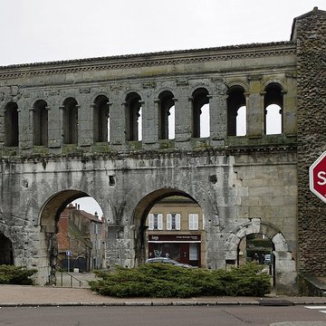 Porte Saint-André dAutun