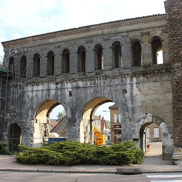 Porte Saint-André dAutun