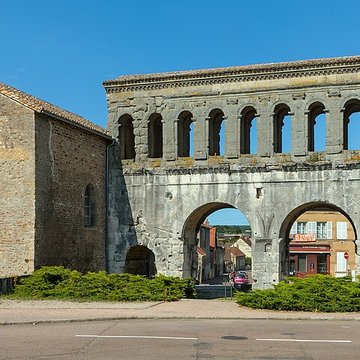 Porte Saint-André dAutun