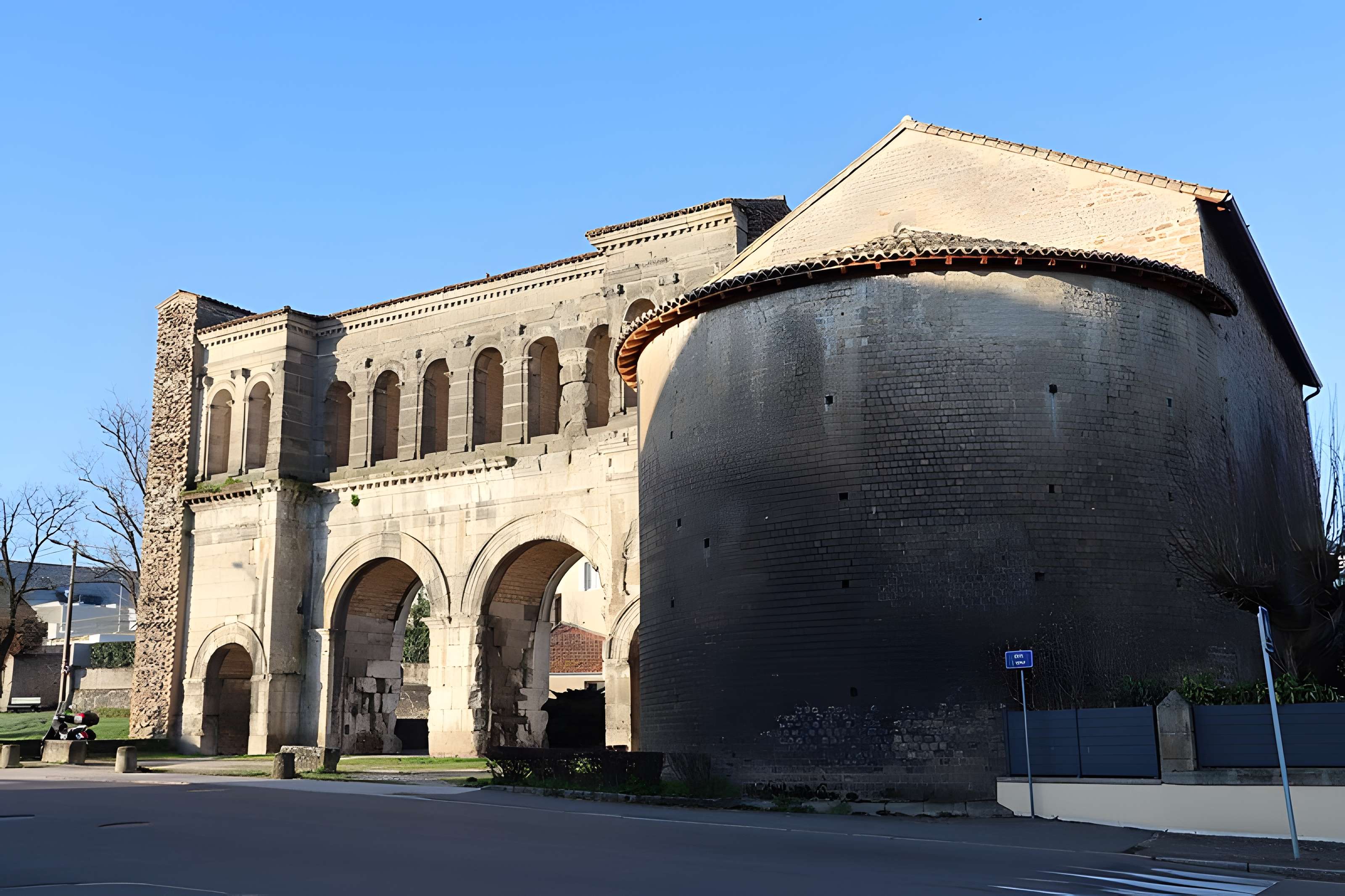 Porte Saint-André d'Autun