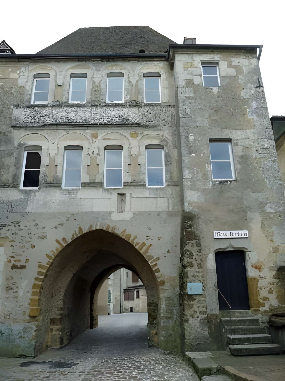 Porte Saint-Denis de Mortagne-au-Perche 