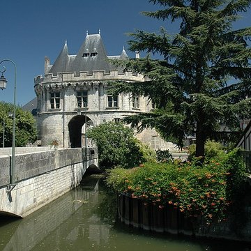 Porte Saint-Georges de Vendôme