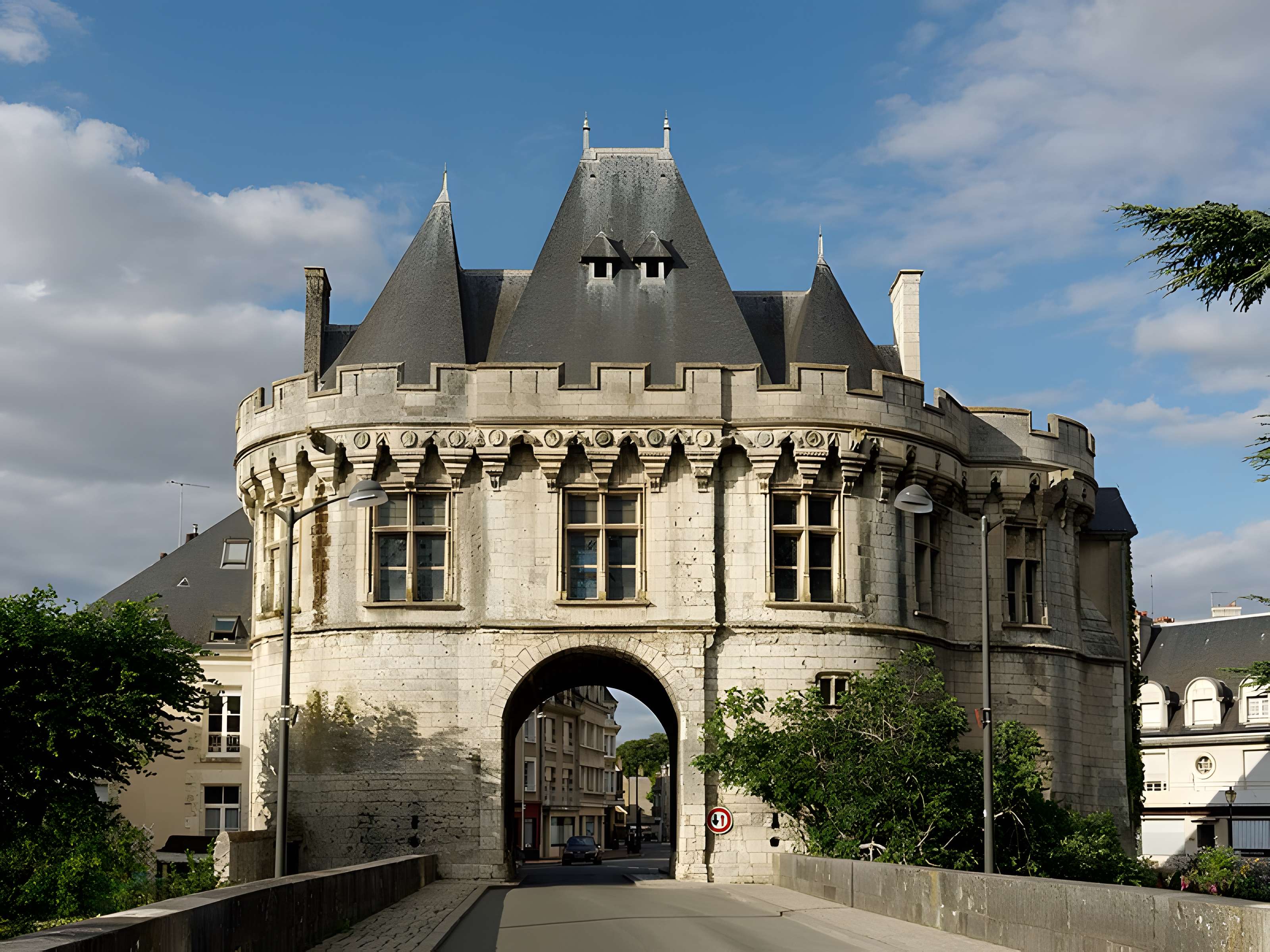 Porte Saint-Georges de Vendôme