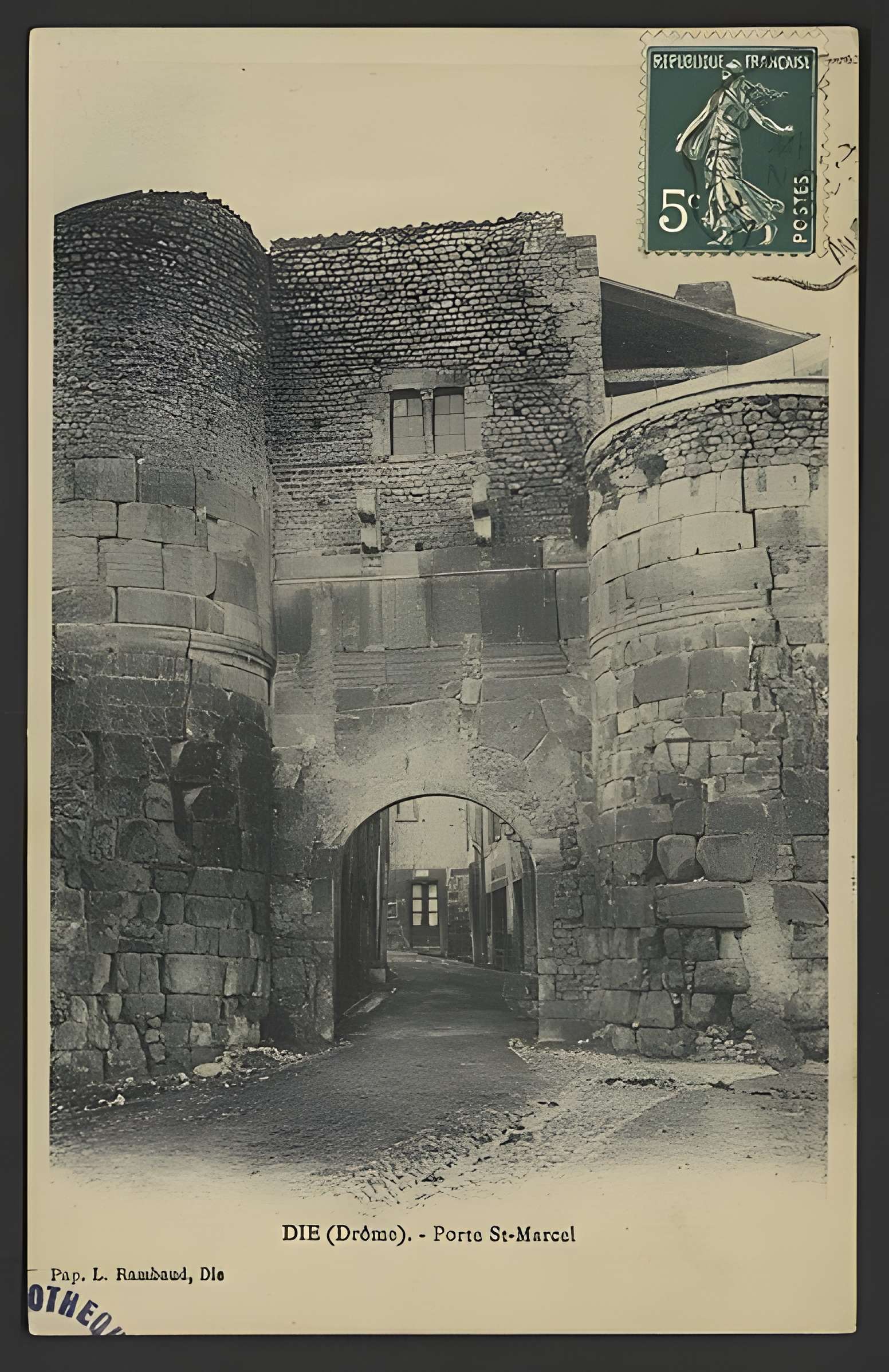 Porte Saint-Marcel de Die