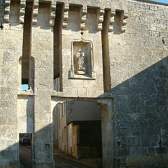Photo de Portes de ville de Flavigny-sur-Ozerain